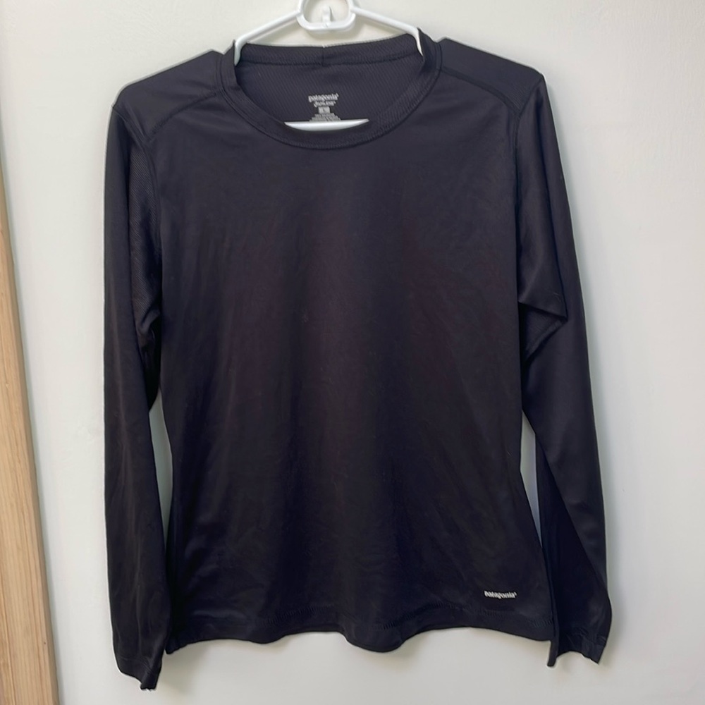 Patagonia Women’s Capilene Daily Base layer Long Sleeve Shirt Large
